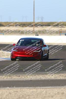 media/Nov-08-2025-Speed Ventures (Sat) [[1c7a6332f5]]/TC B/Session 3 (Turn 1)/